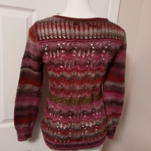 Skye's the limit sweater - Picture 3 of 3